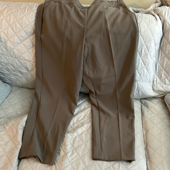 New with tags, mid-rise tapered leg dressy joggers from RWCO. - Picture 4 of 4